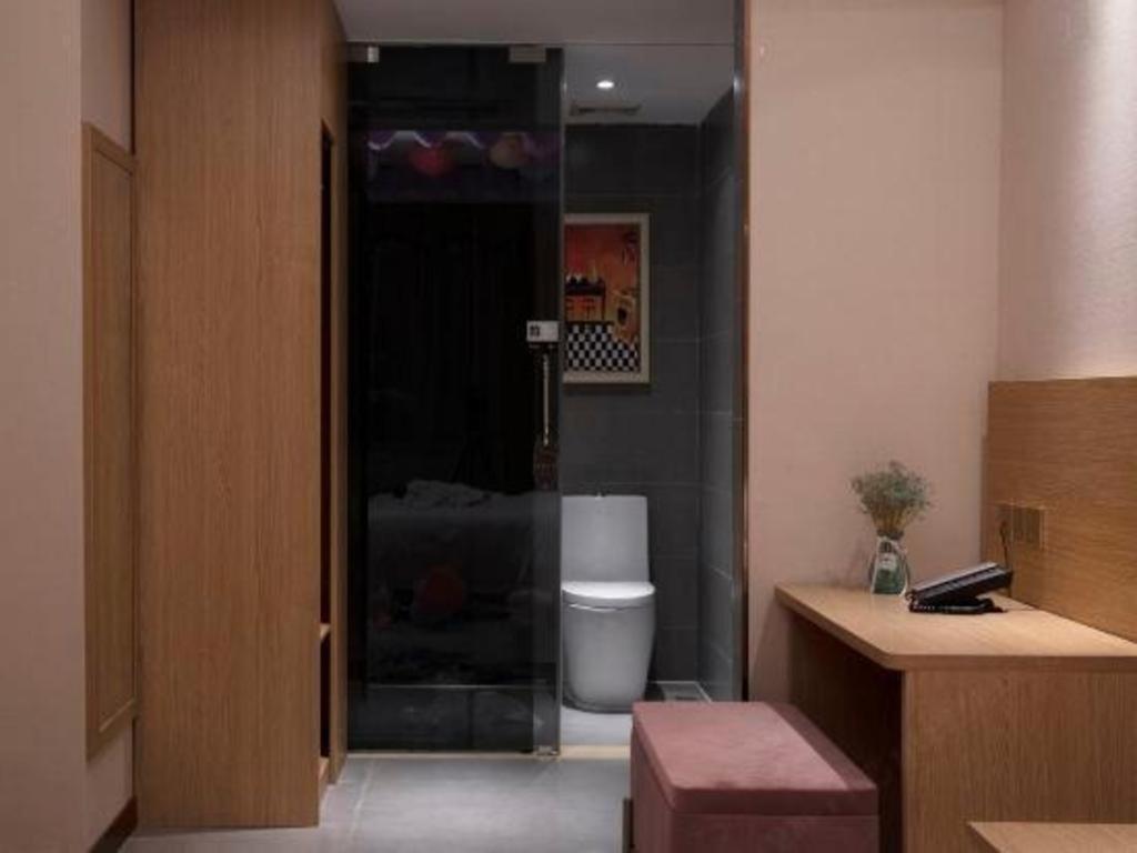 T Social Hotel Guangzhou Railway Station Branch Exterior foto